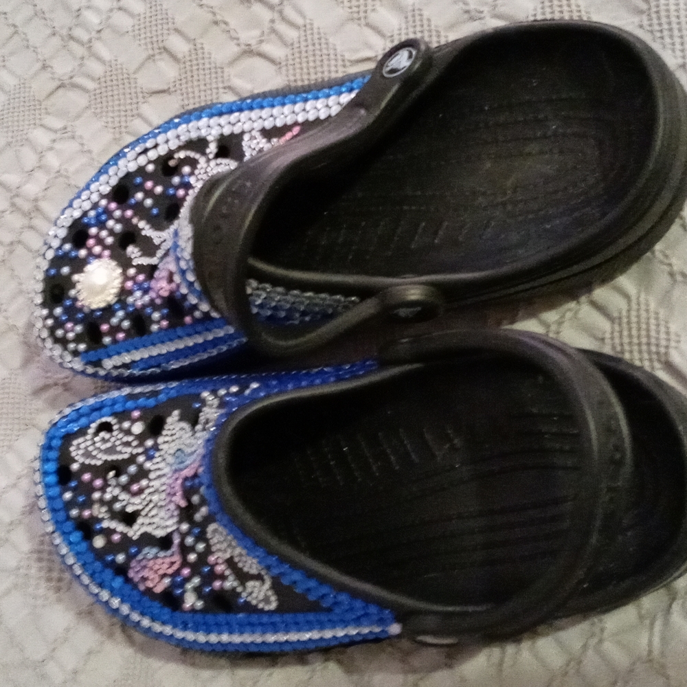 Shoes - Picture 3 of 5
